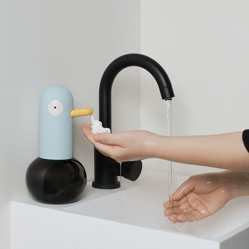 タッチレス自動液体石鹸ディスペンサー USB 充電式電気発泡 - Soap Making Foam のレビューと価格